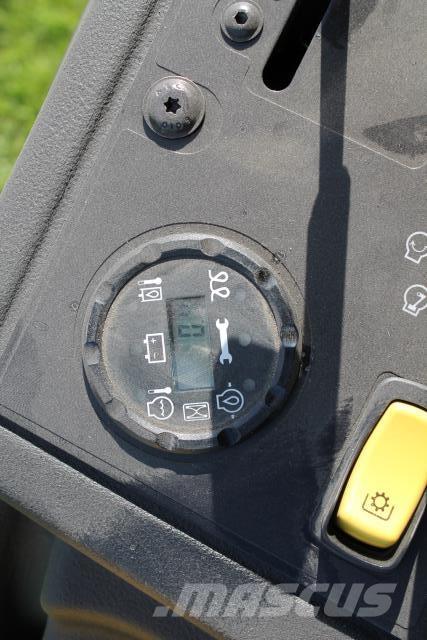 John Deere Z997R Compacttrekkers