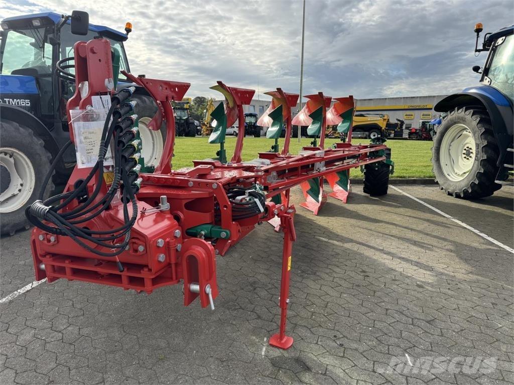 Kverneland 3300S Wentelploegen