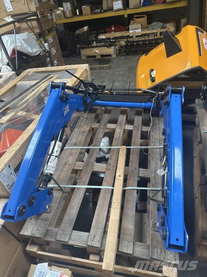 New Holland C18S Compacttrekkers