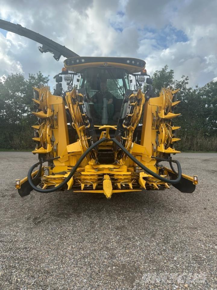 New Holland FR650 Getrokken veldhakselaar