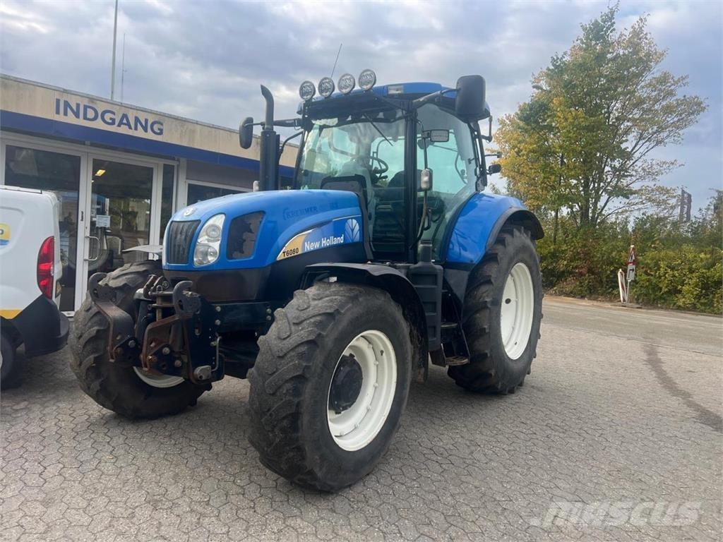 New Holland T6080 Tractoren