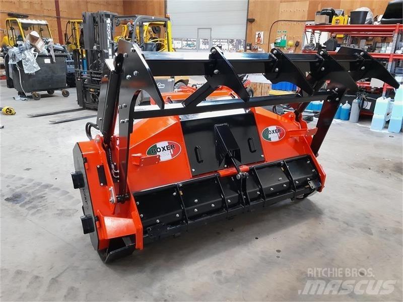  - - -  BOXER AGRI Stobbenfreesmachines