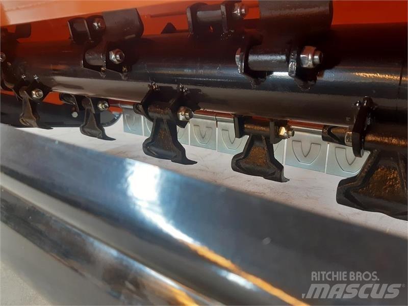  DK-Tech  120 Terreinbeheermachines - overige