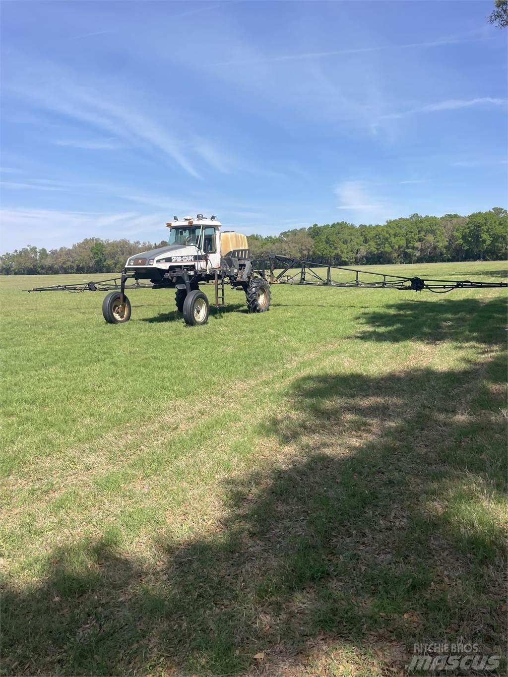 Agco 4640 Getrokken spuitmachines