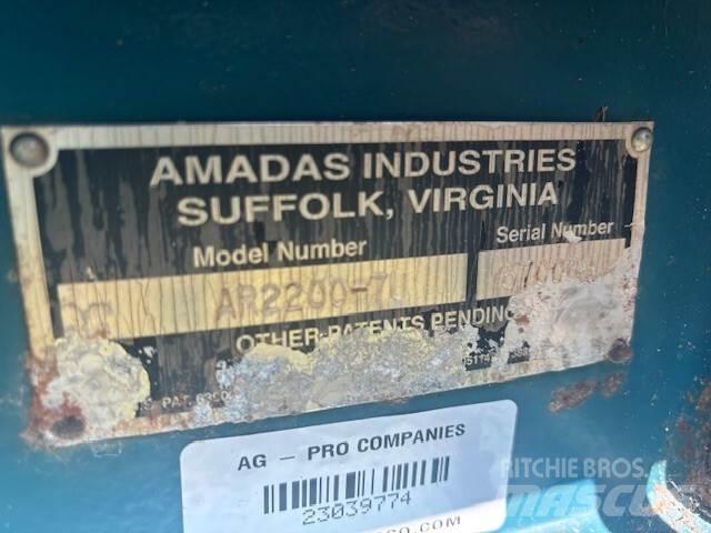 Amadas AR2200 Maaidorsmachines