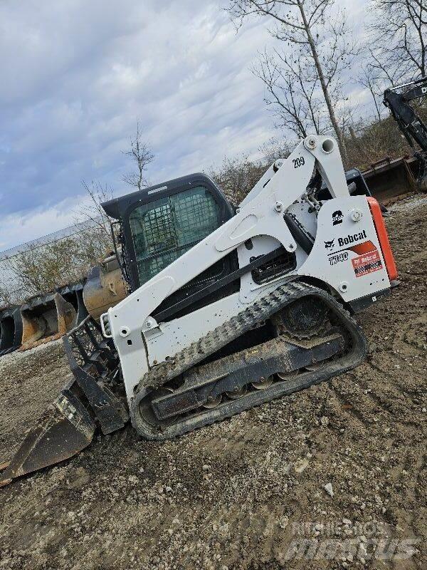 Bobcat T740 Miniladers