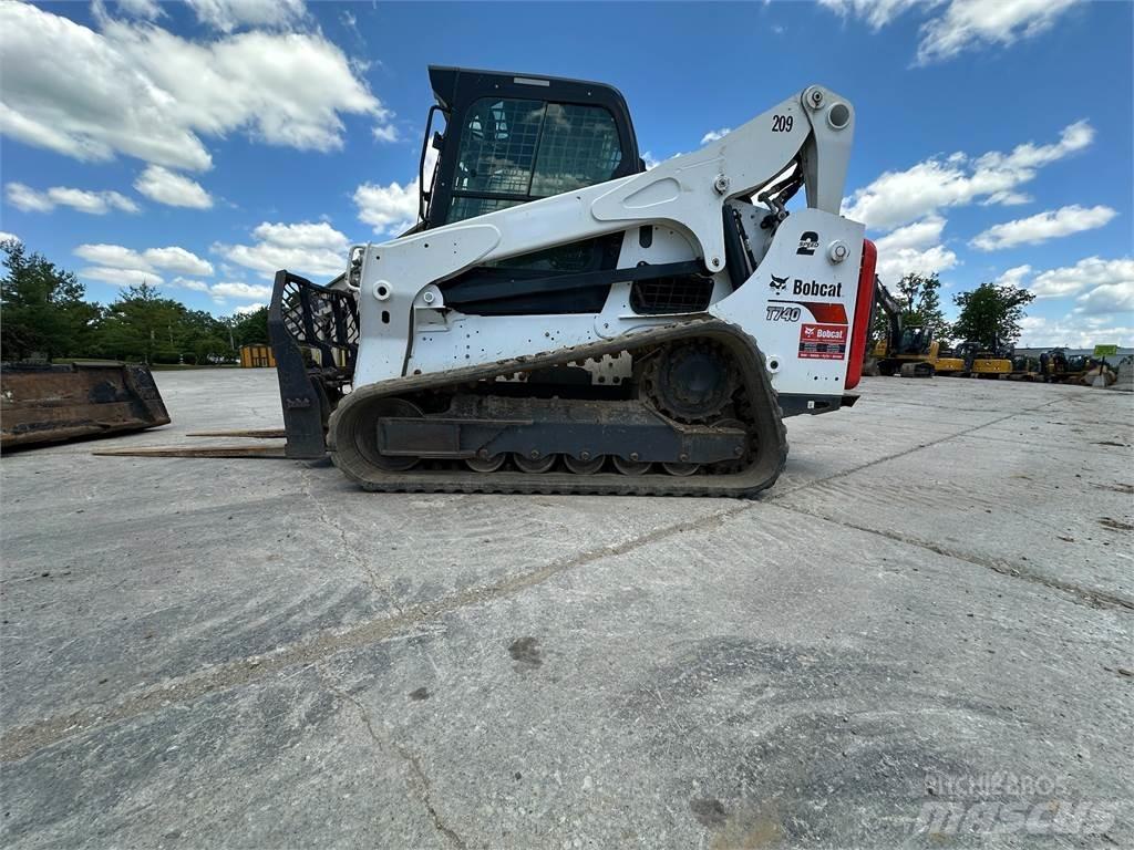 Bobcat T740 Miniladers