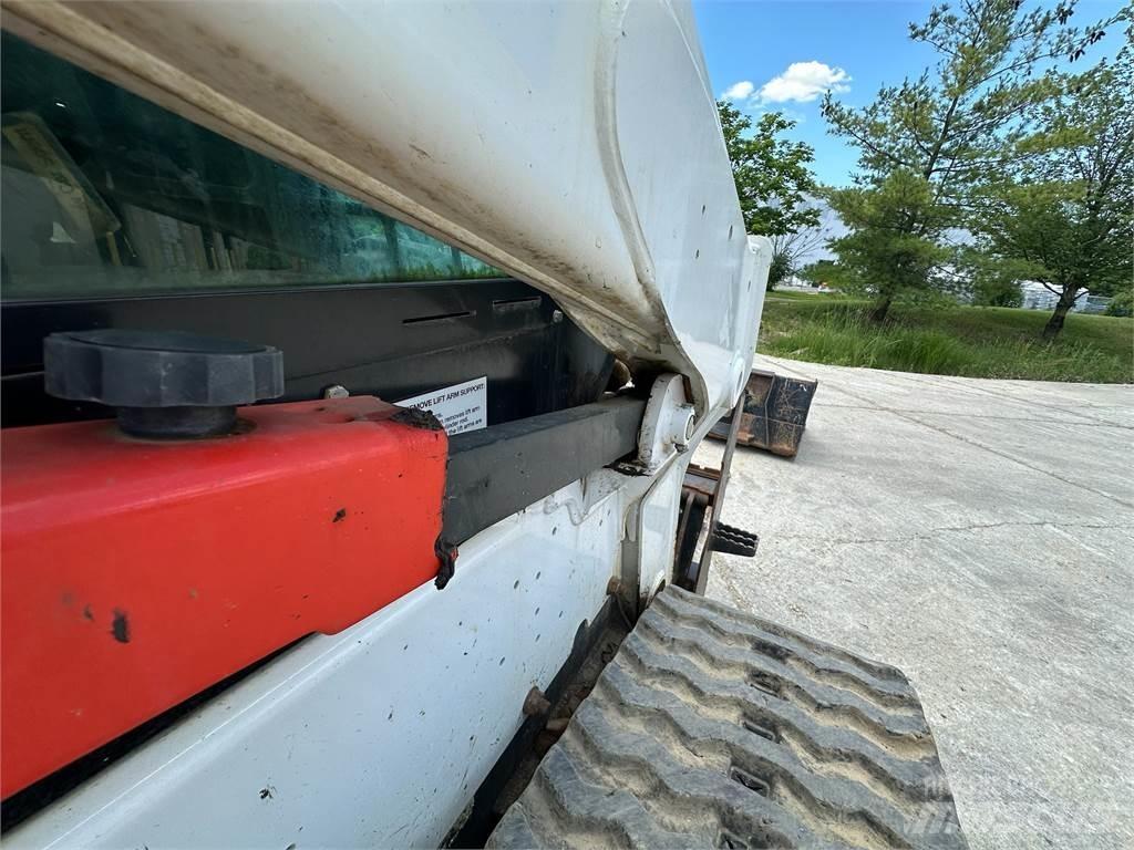 Bobcat T740 Miniladers
