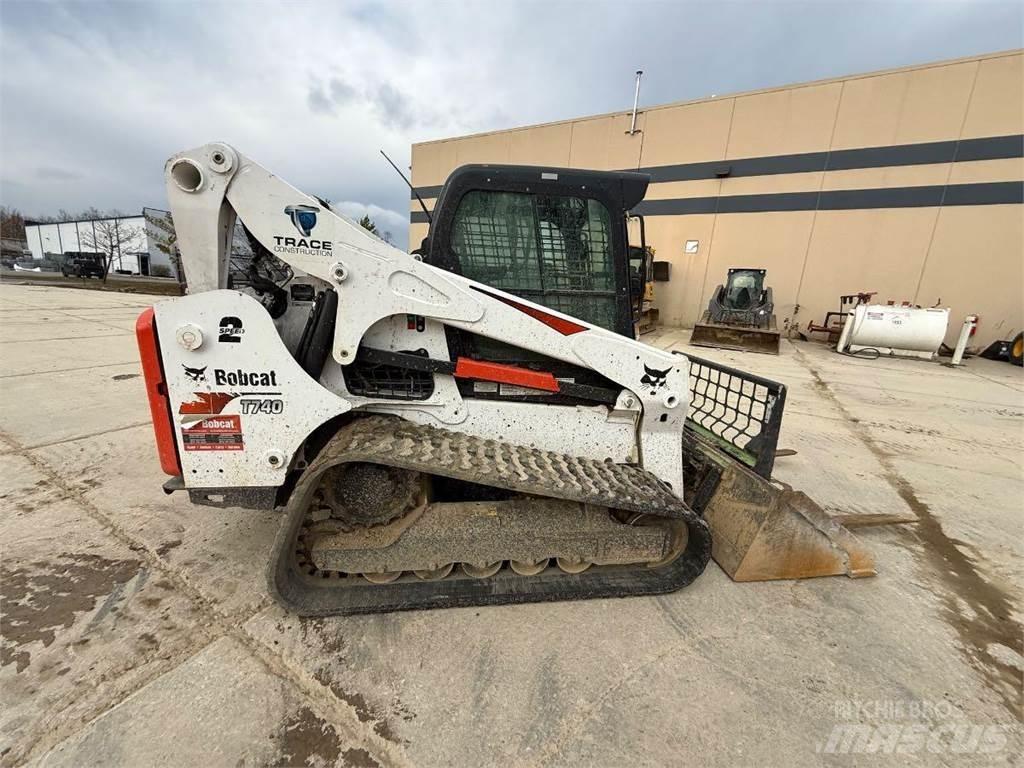 Bobcat T740 Miniladers