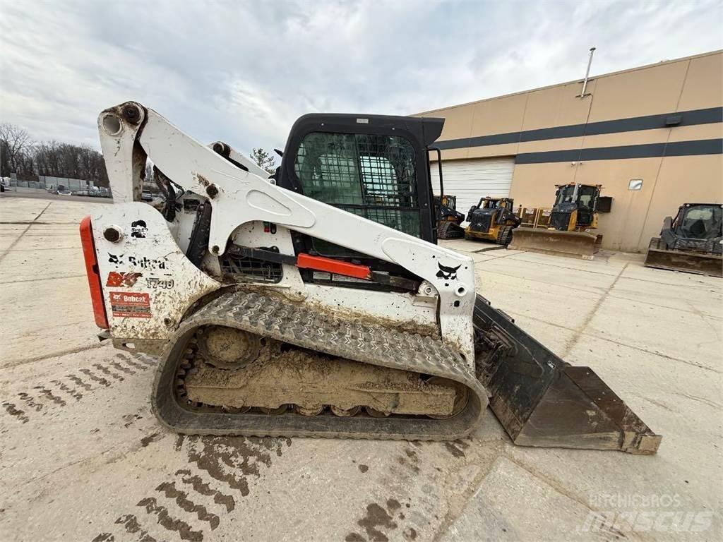 Bobcat T740 Miniladers