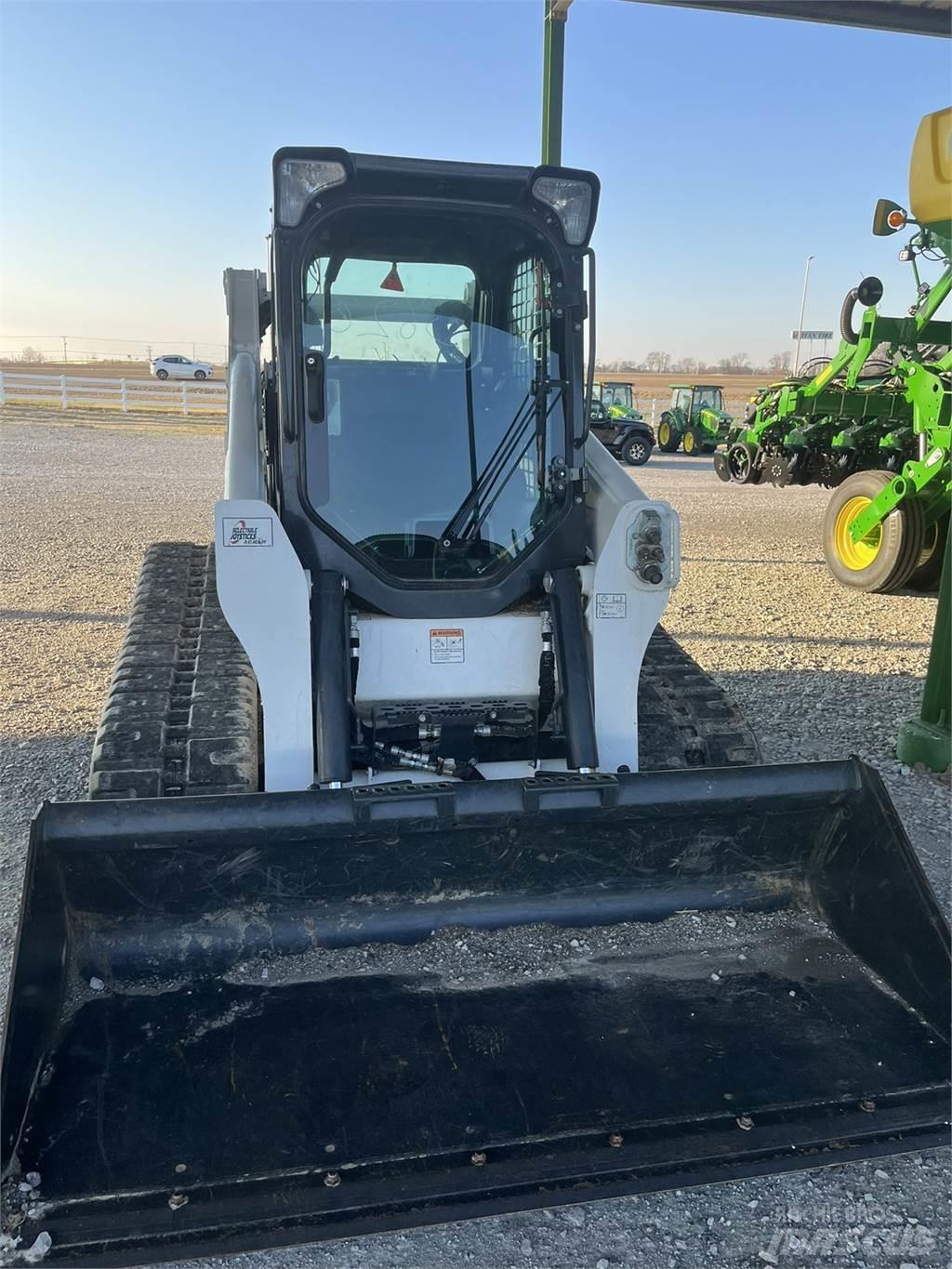 Bobcat T740 Miniladers