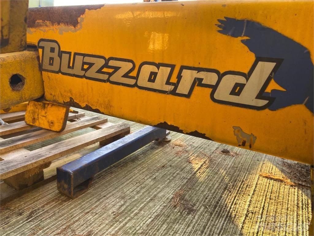 Bomford Buzzard Balenhakselaars, -snijders en -afwikkelaars