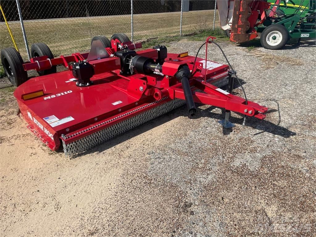 Bush Hog 3110R Balenhakselaars, -snijders en -afwikkelaars