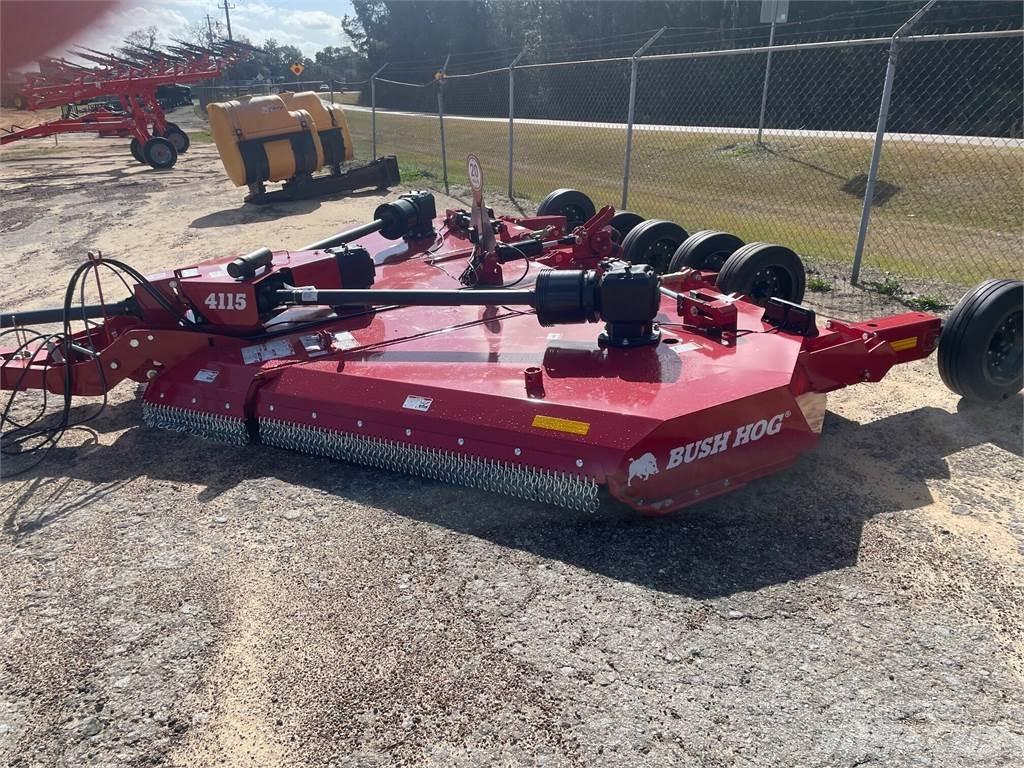 Bush Hog 4115R Balenhakselaars, -snijders en -afwikkelaars