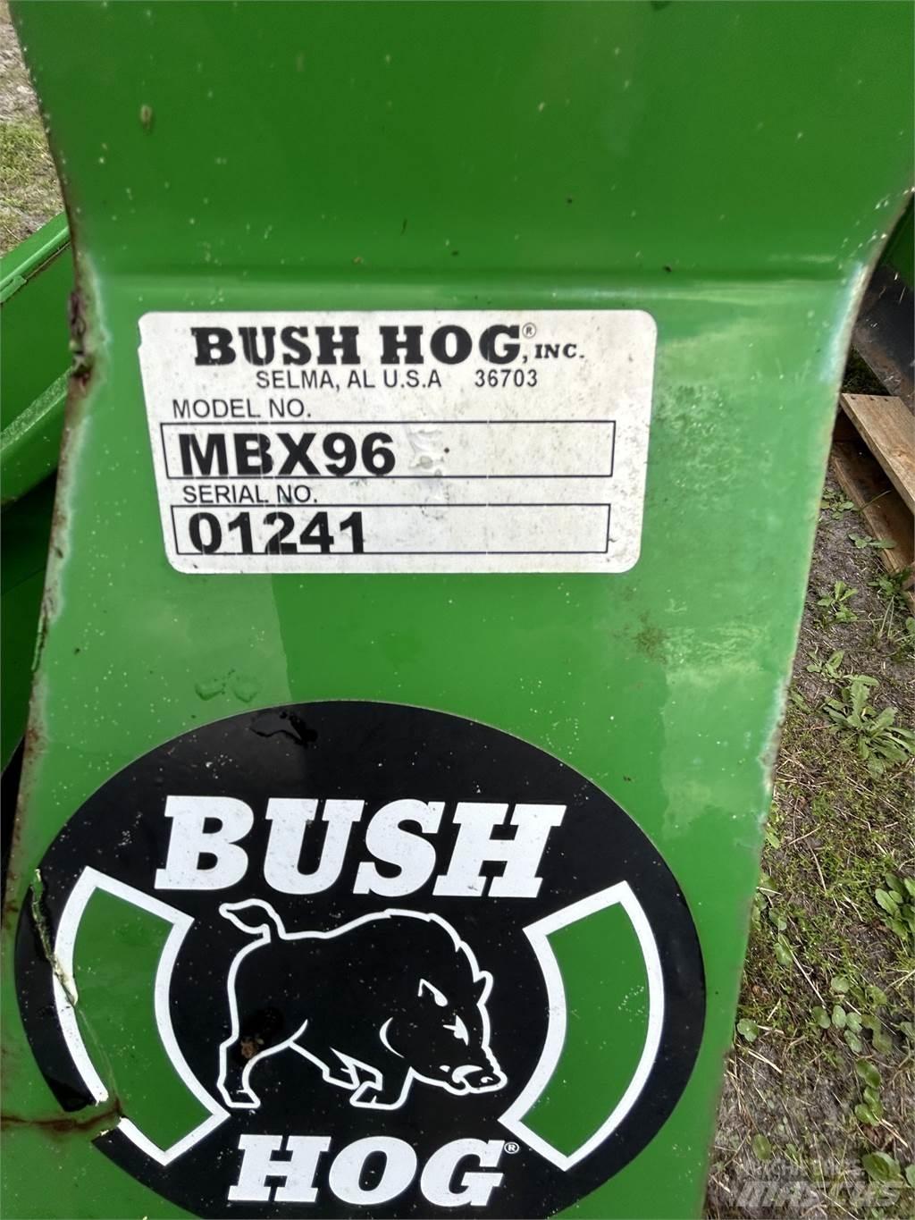Bush Hog MBX96 Sneeuwschuivers en -ploegen