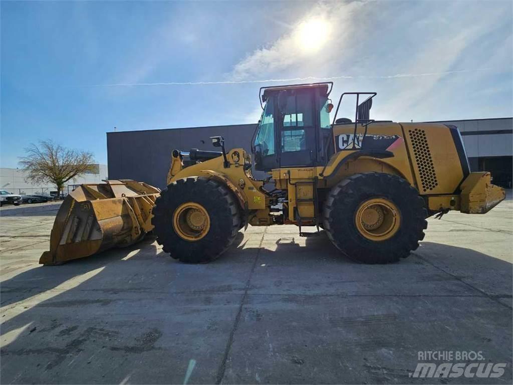 CAT 972K Wielladers