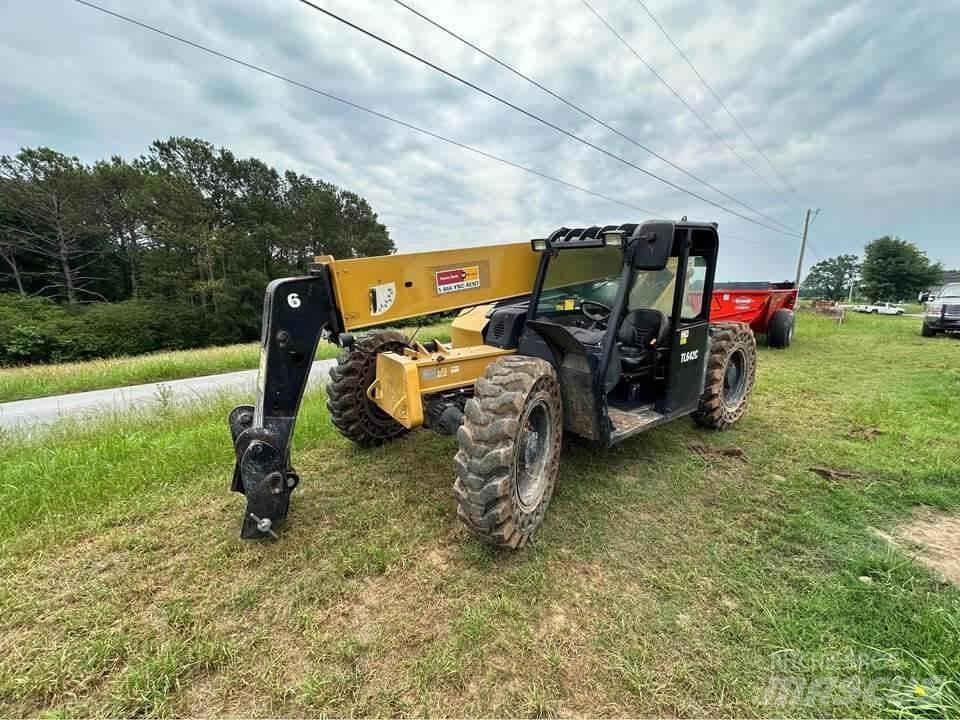 CAT TL642C Verreikers