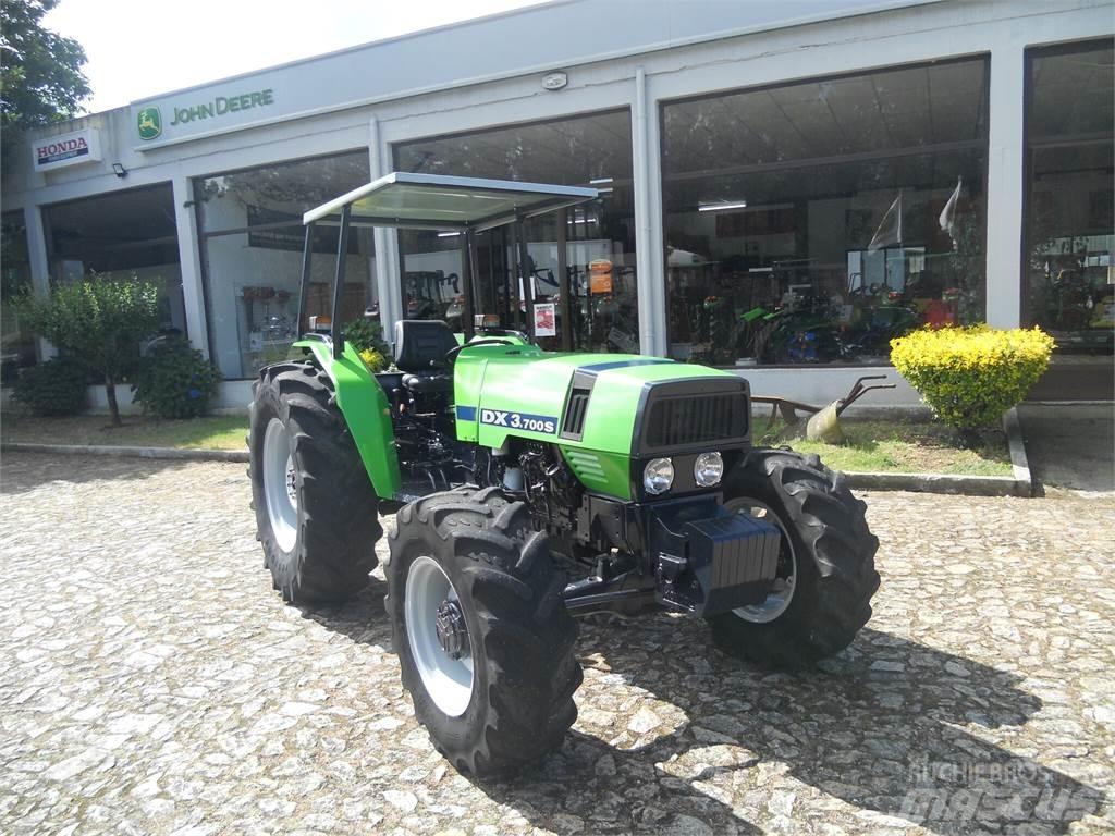 Deutz DX3700 Tractoren