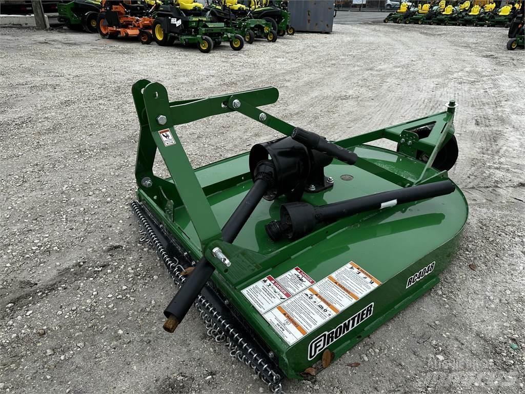 Frontier RC4048 Balenhakselaars, -snijders en -afwikkelaars