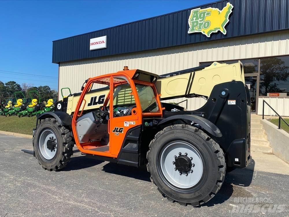 JLG 742 Verreikers