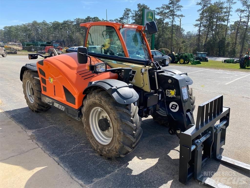 JLG 832 Verreikers