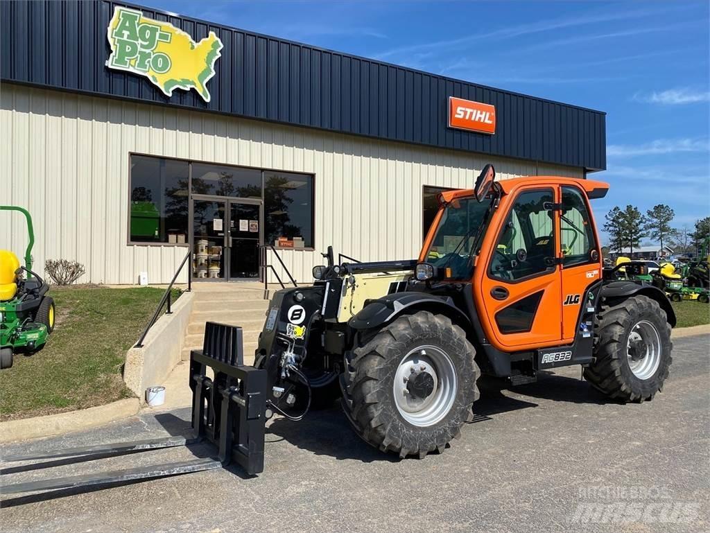 JLG 832 Verreikers