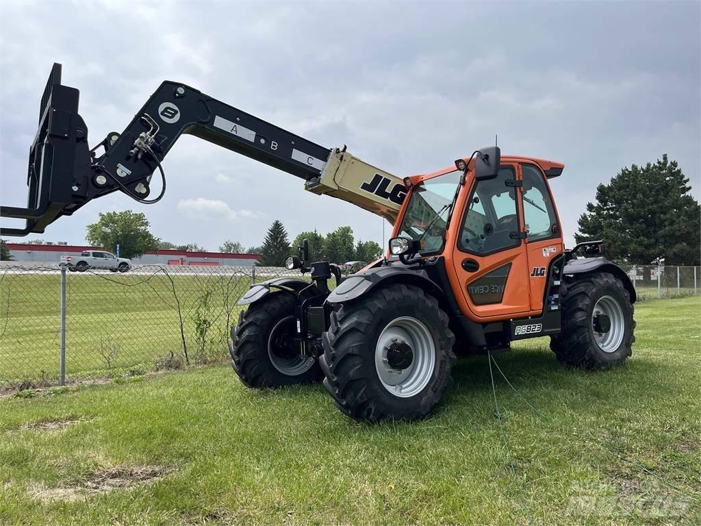 JLG AG823 Verreikers