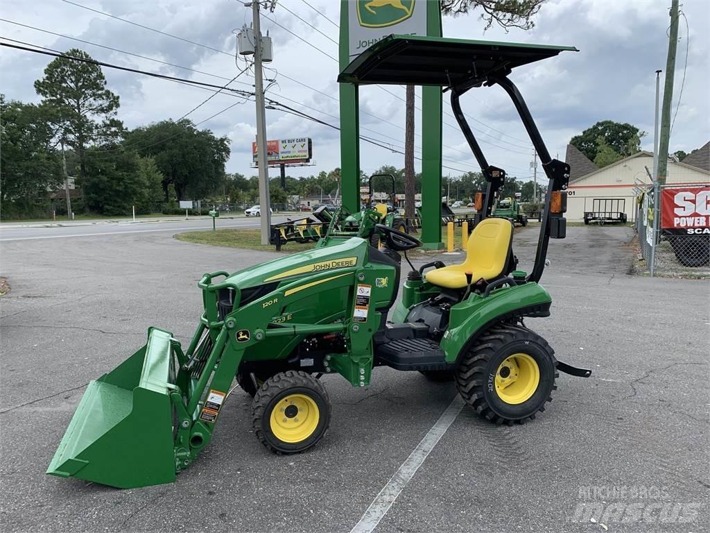 John Deere 1023E Compacttrekkers