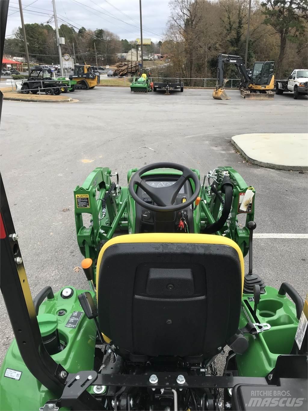 John Deere 1023E Compacttrekkers