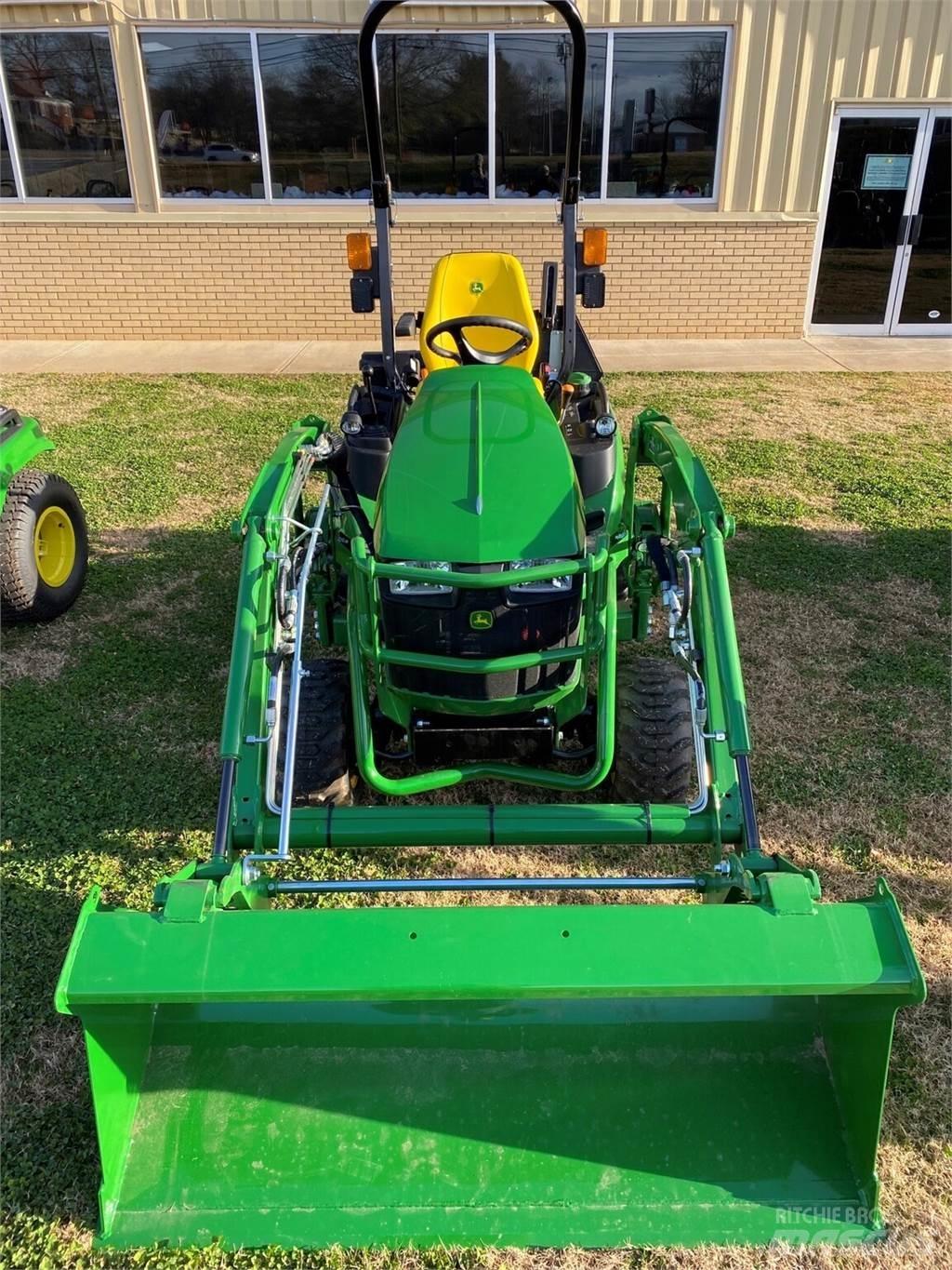 John Deere 1025R Compacttrekkers