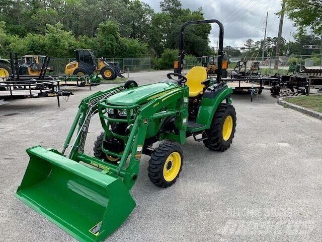 John Deere 2032R Compacttrekkers