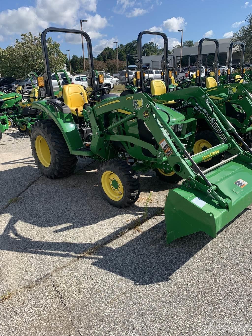John Deere 3025D Compacttrekkers