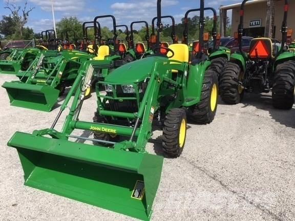John Deere 3038E Compacttrekkers
