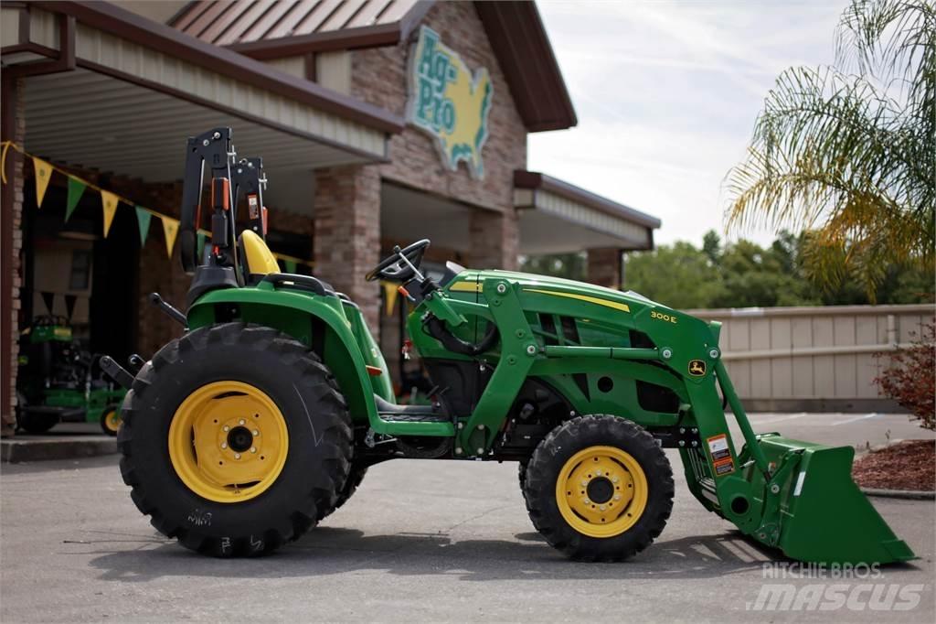 John Deere 3038E Compacttrekkers