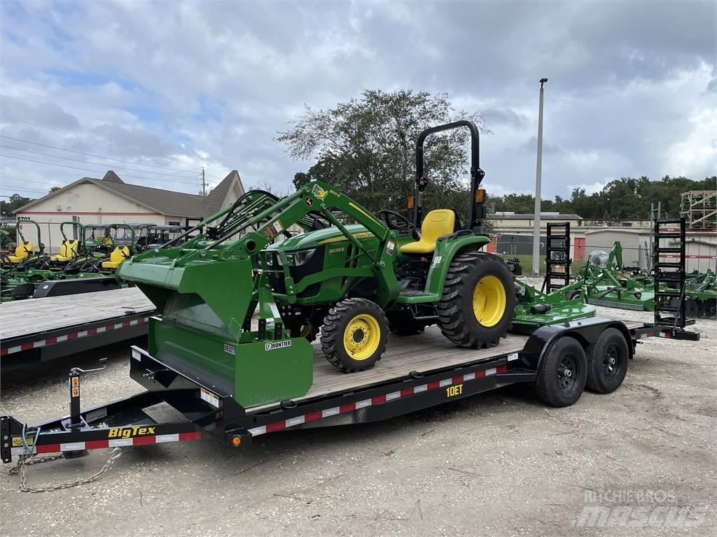 John Deere 3038E Compacttrekkers