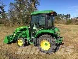 John Deere 3046R Tractoren