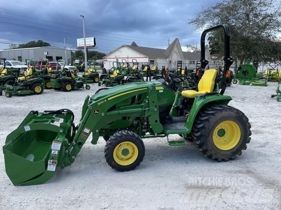 John Deere 3046R Tractoren