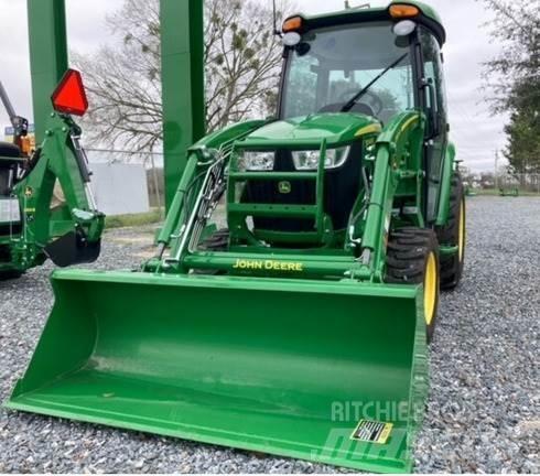 John Deere 3046R Tractoren