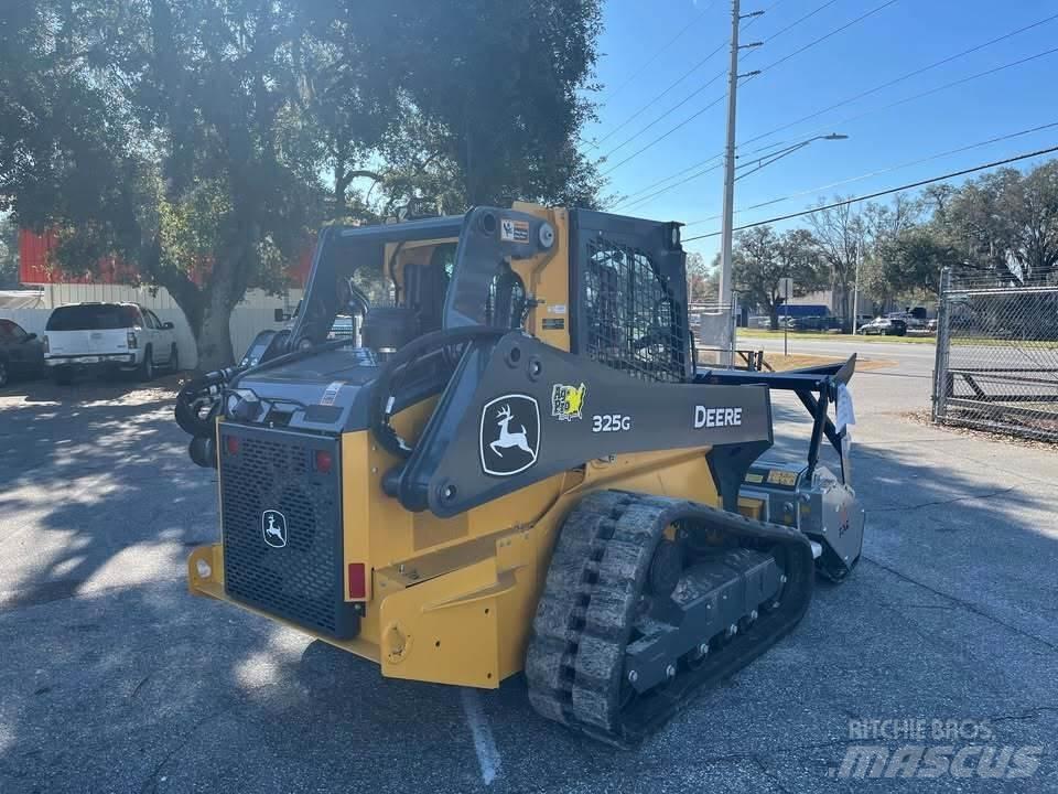John Deere 325G Miniladers