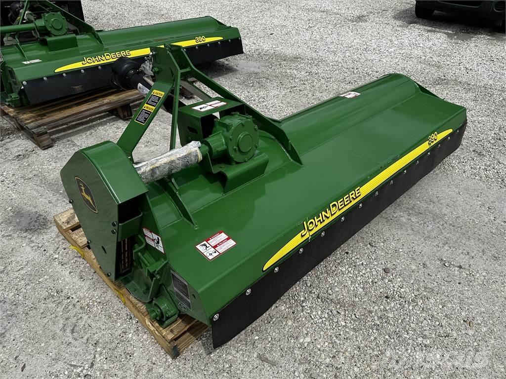 John Deere 390 Maaiers