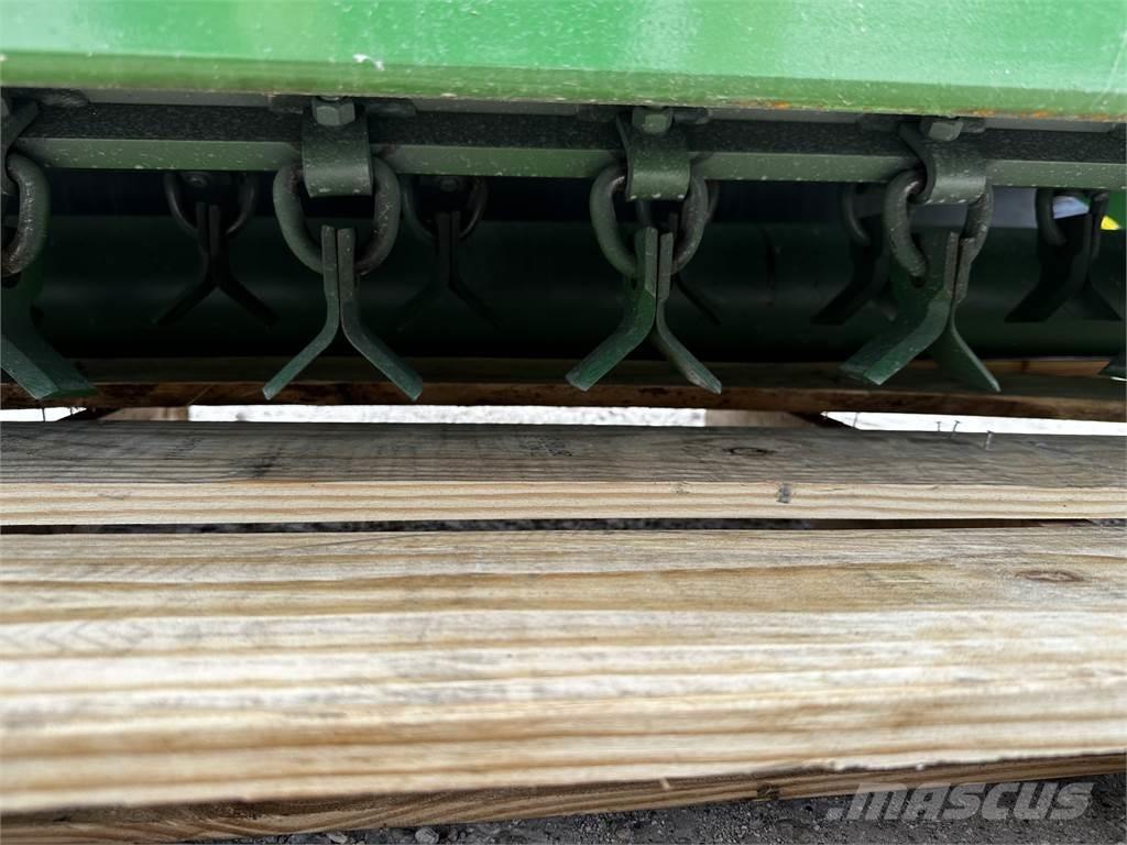 John Deere 390 Maaiers