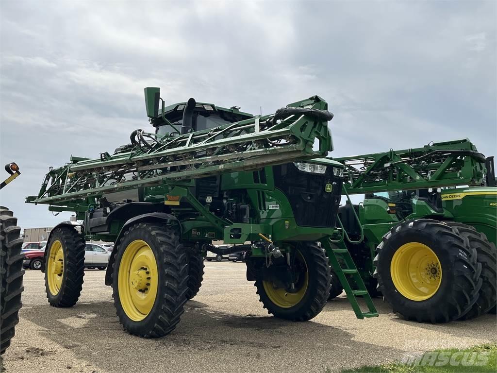 John Deere 412R Getrokken spuitmachines