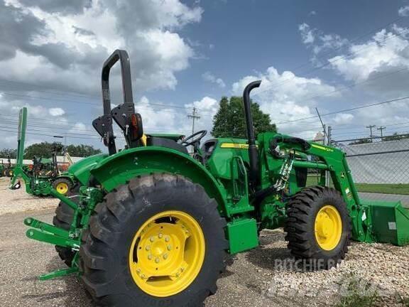 John Deere 5045E Tractoren