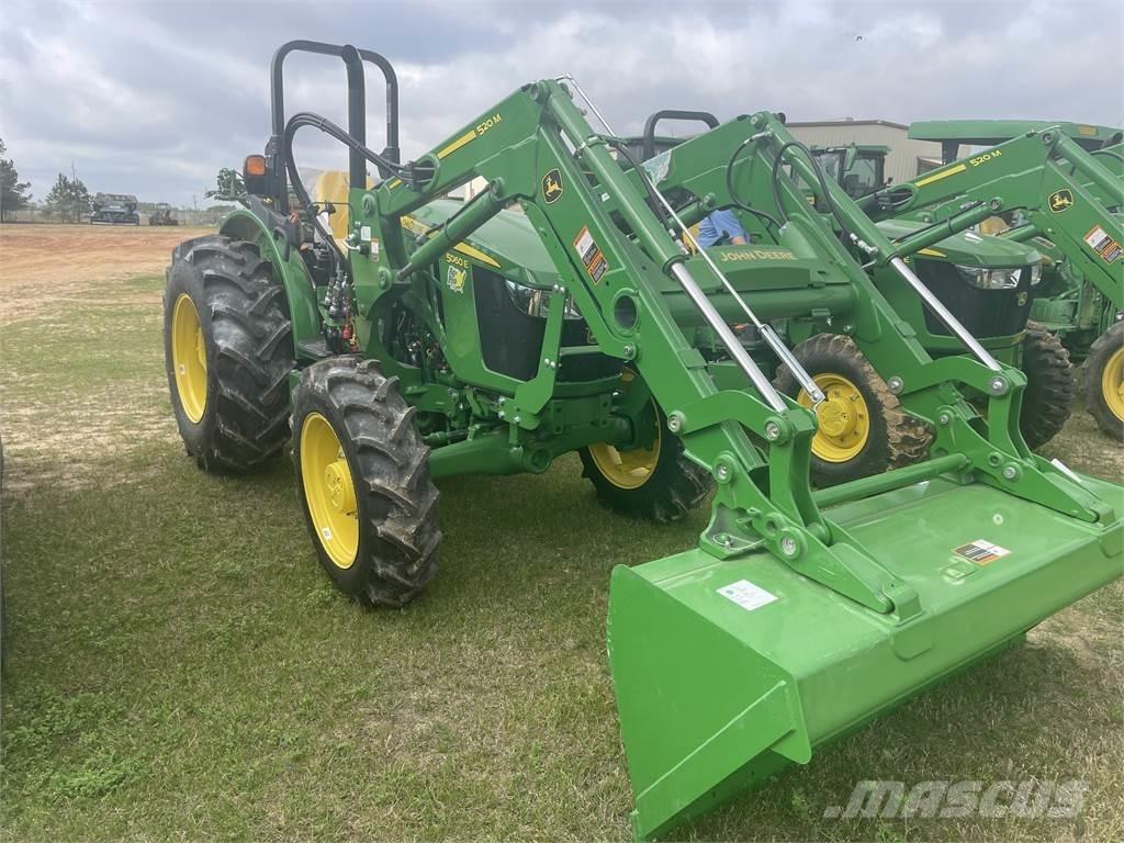 John Deere 5060E Tractoren
