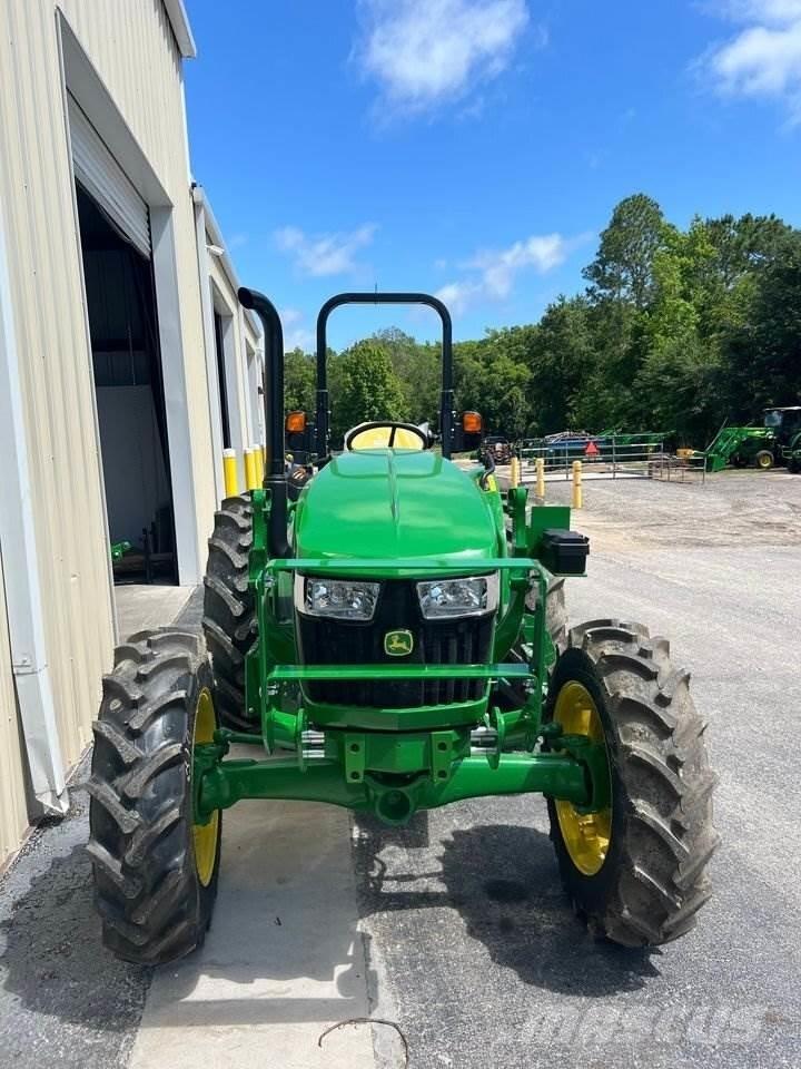 John Deere 5067E Tractoren