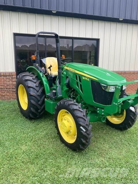 John Deere 5075E Tractoren
