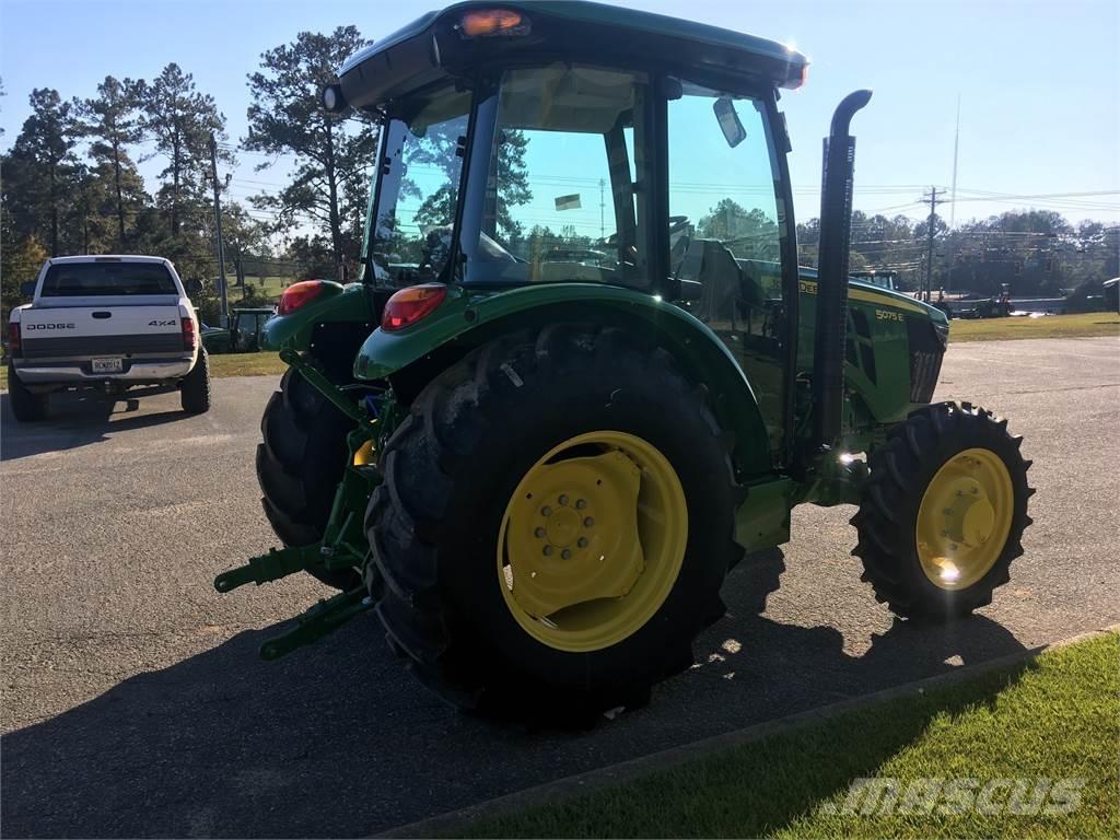 John Deere 5075E Tractoren