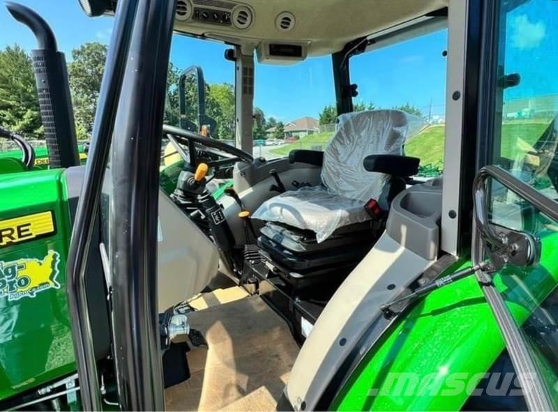 John Deere 5075E Tractoren