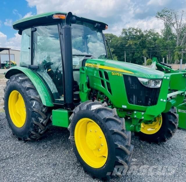 John Deere 5075E Tractoren