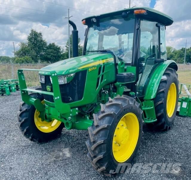 John Deere 5075E Tractoren